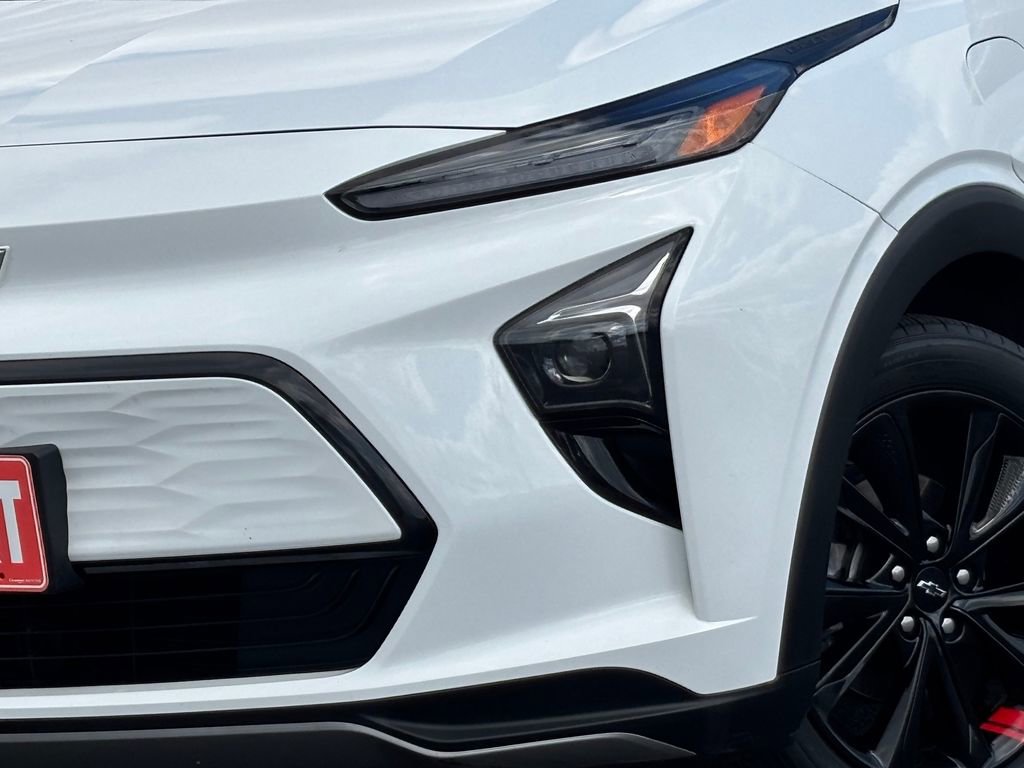 Used 2023 Chevrolet Bolt EUV Premier w/ Sun & Sound Package image 3