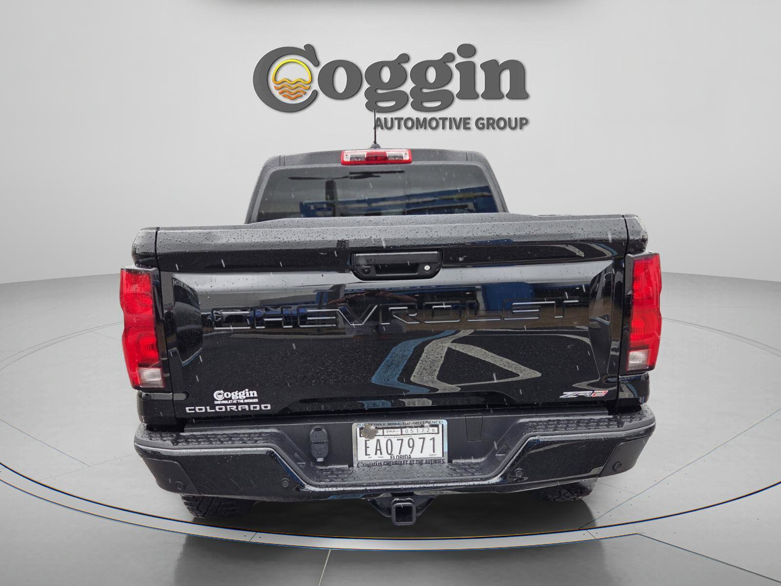 Used 2026 Chevrolet Colorado ZR2 w/ Technology Package AWD/4WD image 4