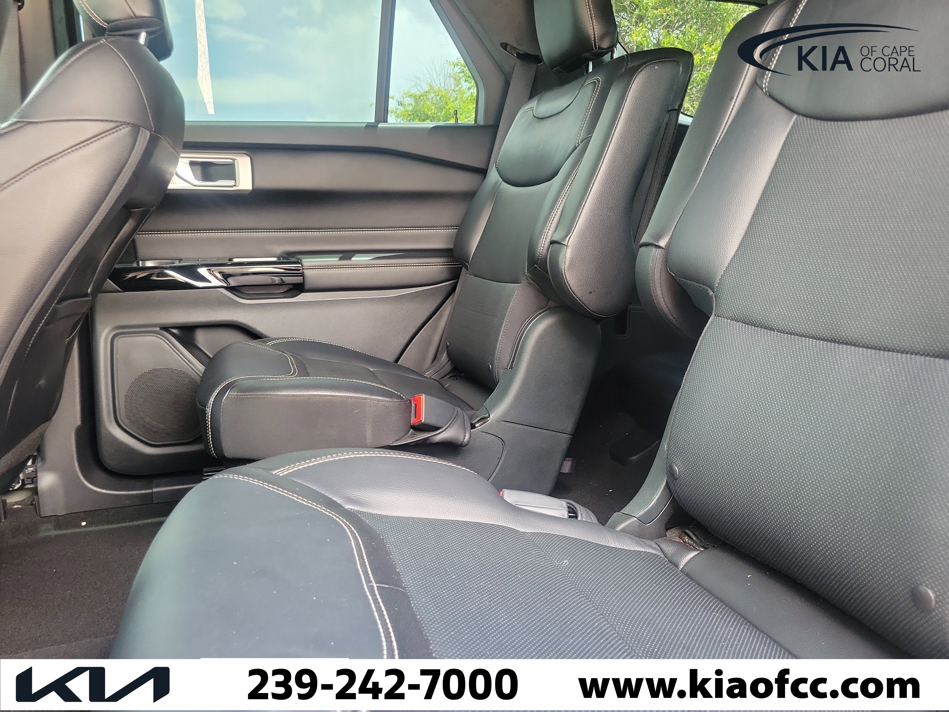 Used 2021 Ford Explorer ST w/ Equipment Group 401A AWD/4WD image 13