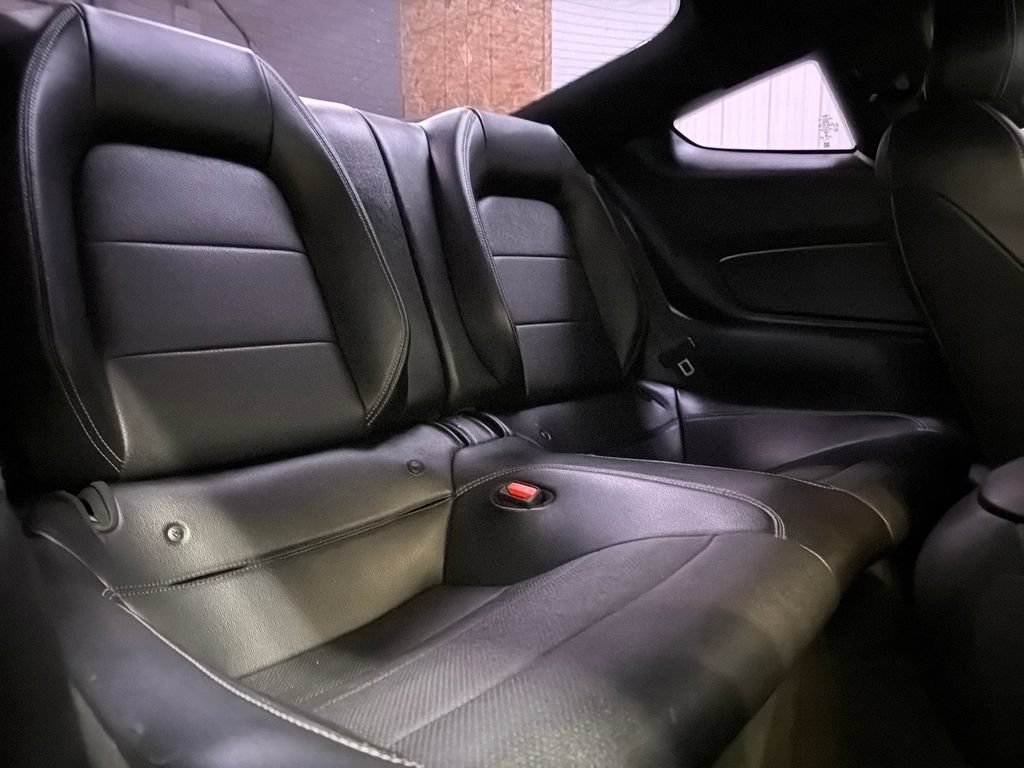 Used 2021 Ford Mustang GT Premium w/ GT Performance Package RWD image 45
