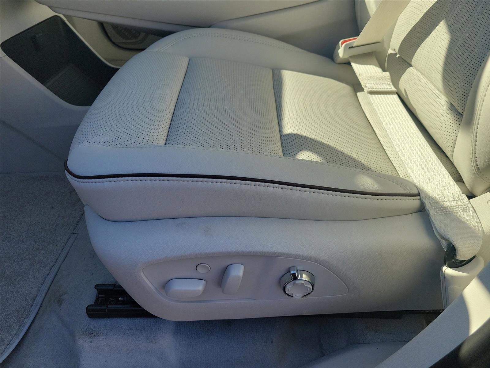 New 2026 Buick Enclave Avenir w/ Super Cruise Package image 20