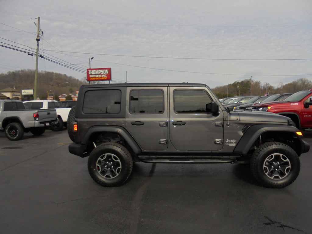 Used 2019 Jeep Wrangler Unlimited Sport AWD/4WD image 2