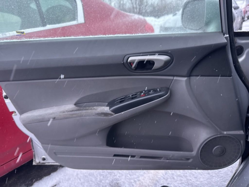 Used 2011 Honda Civic LX image 9