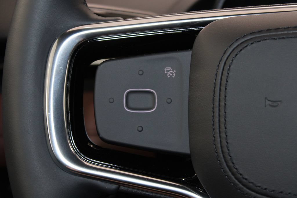New 2026 Lincoln Nautilus Reserve AWD/4WD image 36