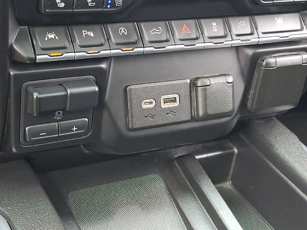Used 2019 GMC Sierra 1500 SLT w/ SLT Premium Plus Package AWD/4WD image 33