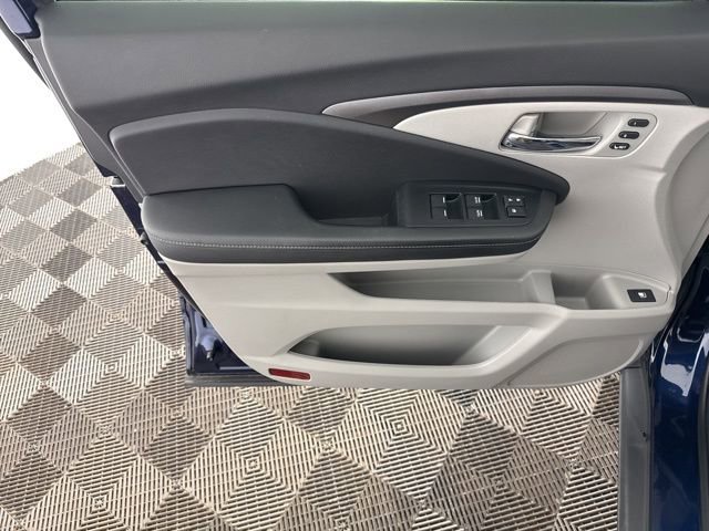 Certified 2023 Honda Ridgeline RTL image 24