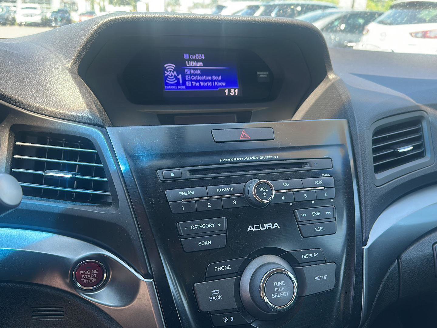 Used 2014 Acura ILX w/ Premium Package FWD image 12