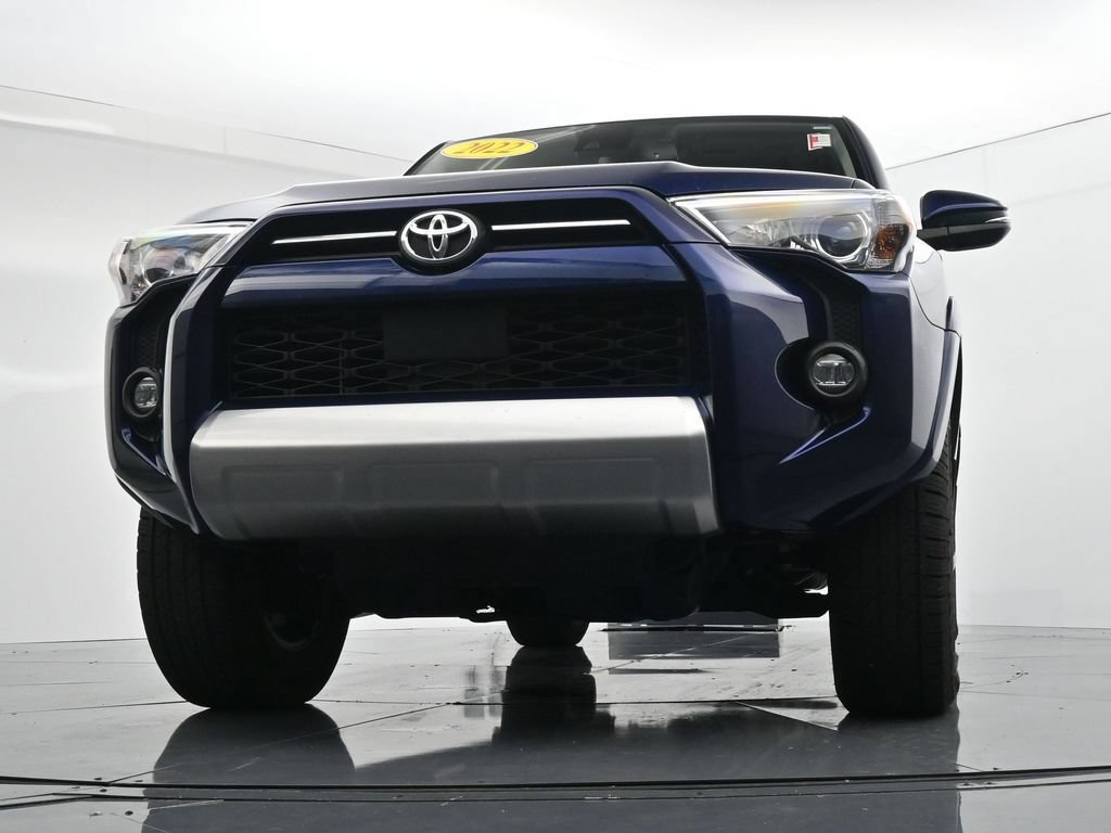 Used 2022 Toyota 4Runner TRD Off-Road Premium w/ Moonroof Package AWD/4WD image 33