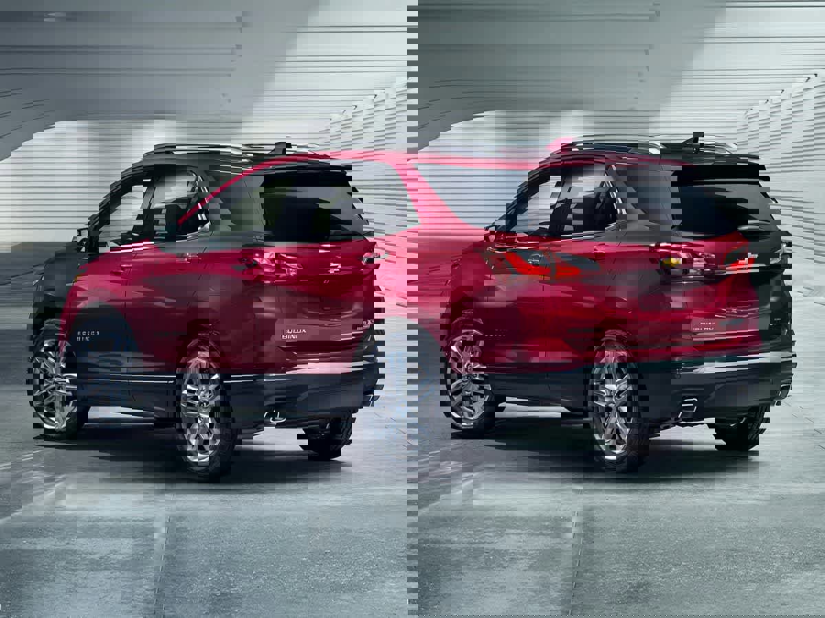 Used 2019 Chevrolet Equinox LT image 1