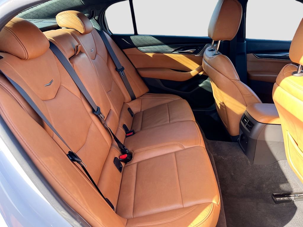 Used 2023 Cadillac CT5 V w/ Platinum Package RWD image 29