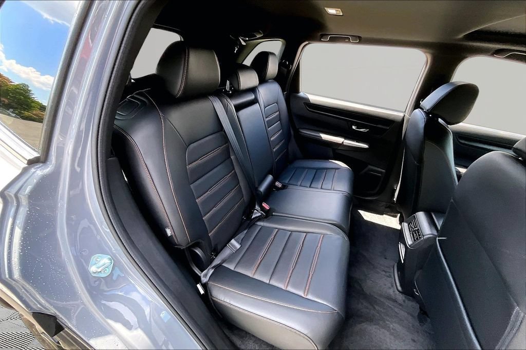 Certified 2025 Honda CR-V Sport-L image 17