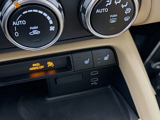 New 2025 MAZDA MX-5 Miata Grand Touring image 17