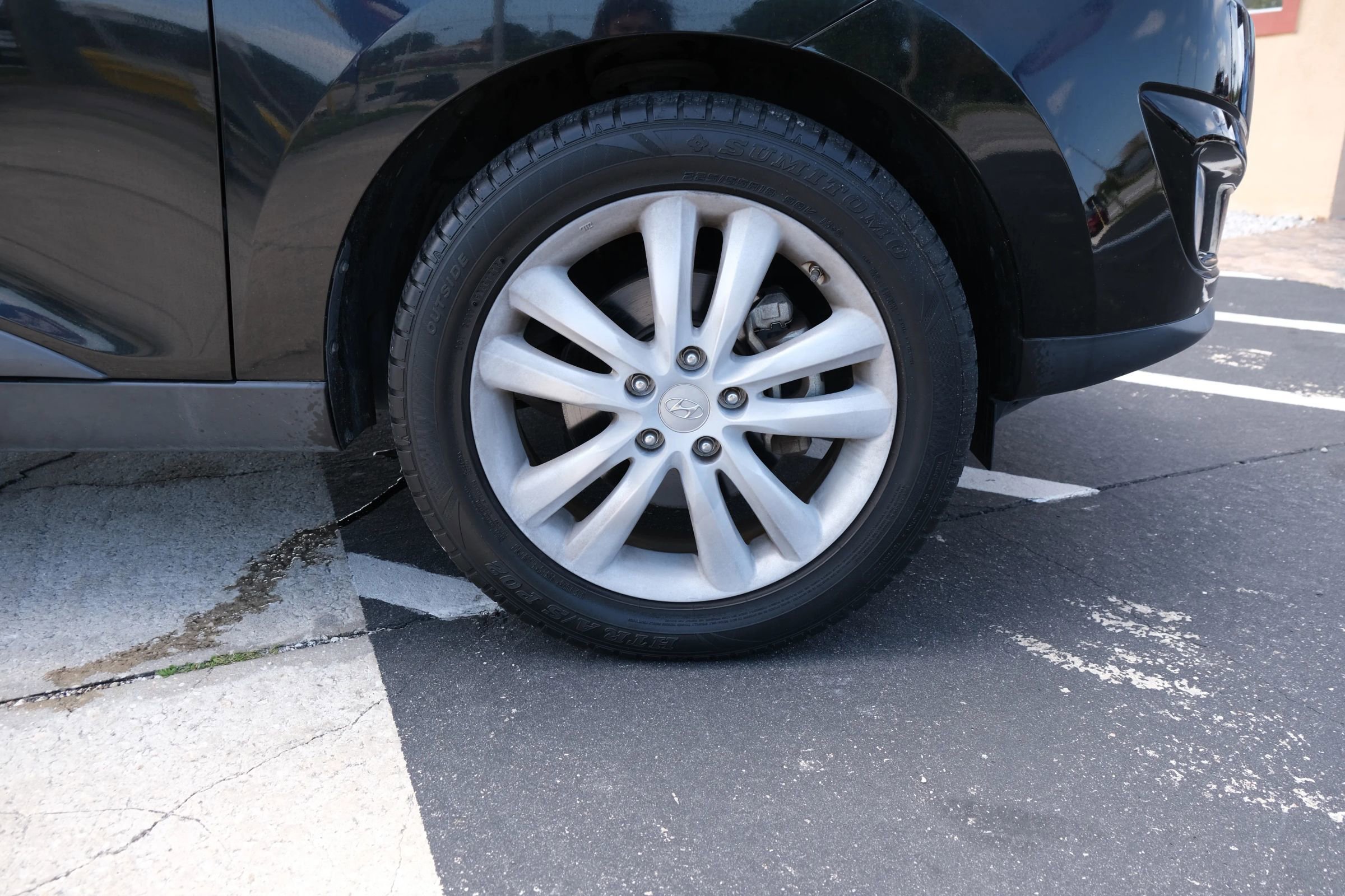 Used 2013 Hyundai Tucson Limited w/ Premium Pkg image 19