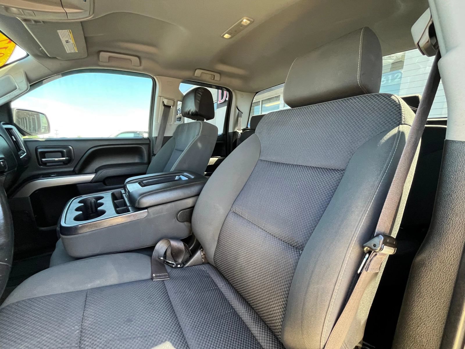 Used 2017 Chevrolet Silverado 1500 LT w/ All Star Edition AWD/4WD image 26