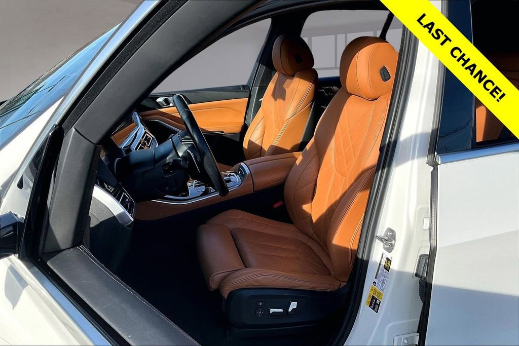 Used 2023 BMW X5 xDrive45e image 25