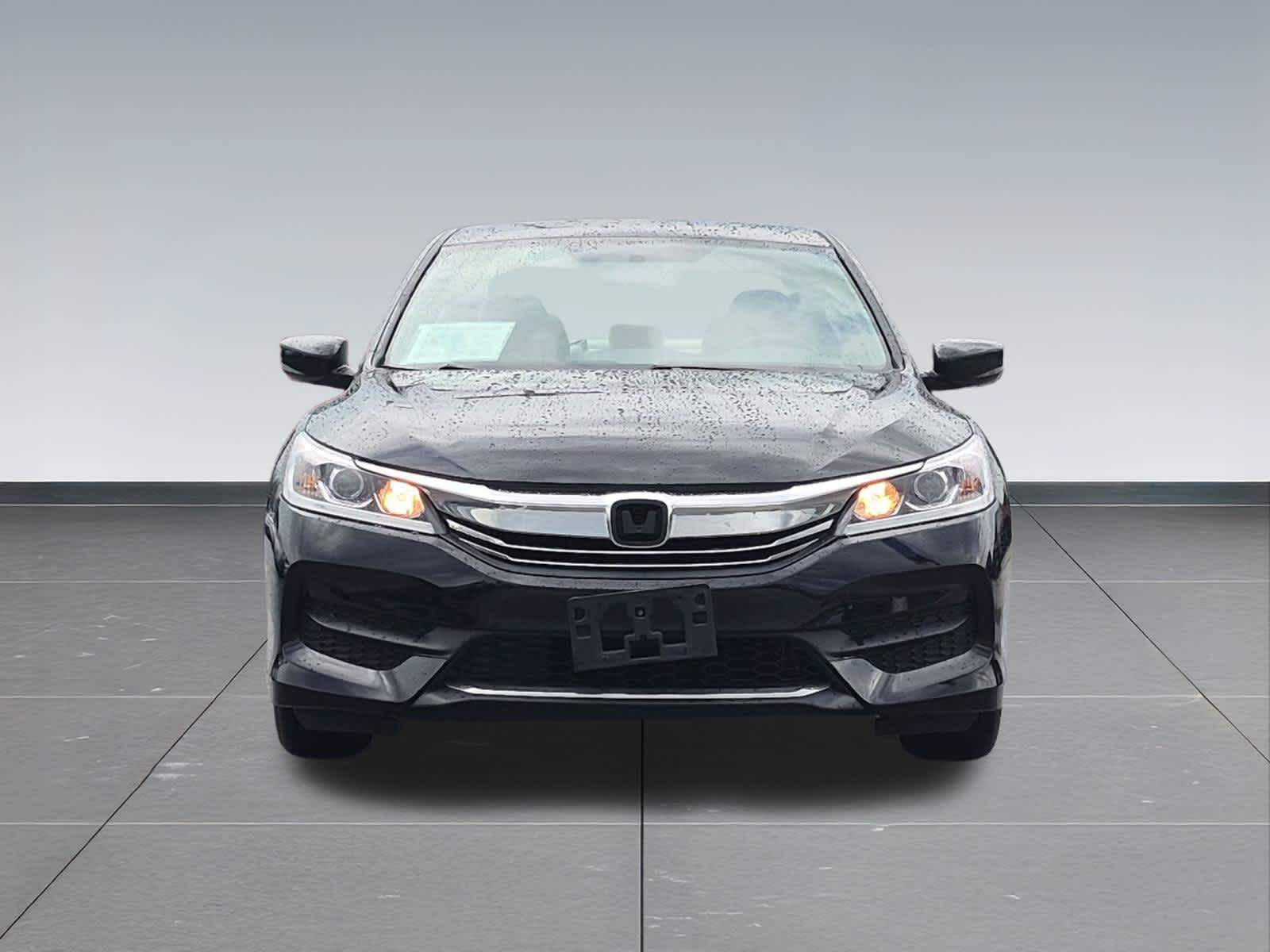 Certified 2017 Honda Accord LX image 9