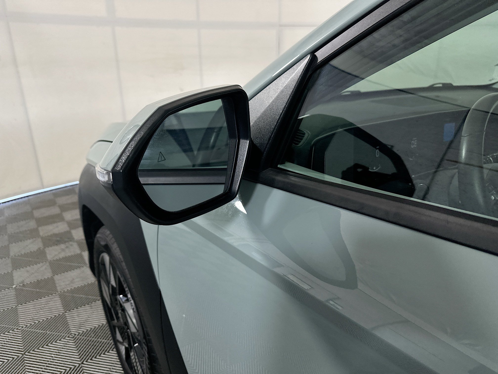 Used 2025 Hyundai Kona SEL FWD image 10