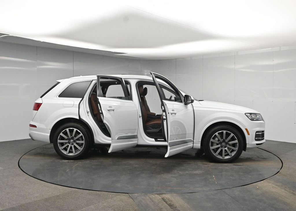 Used 2018 Audi Q7 3.0T Prestige image 60