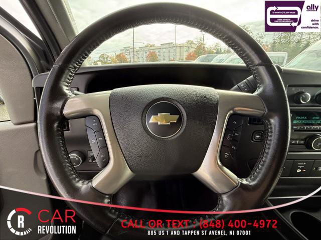 Used 2017 Chevrolet Express 2500 image 15