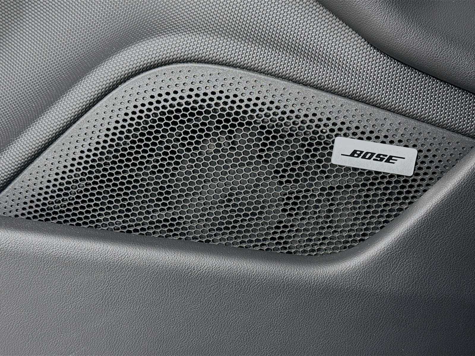 Certified 2021 Porsche Taycan 4S AWD/4WD image 12