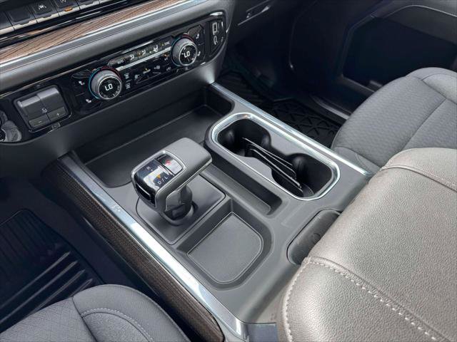 Used 2023 Chevrolet Silverado 1500 RST w/ Convenience Package II AWD/4WD image 29