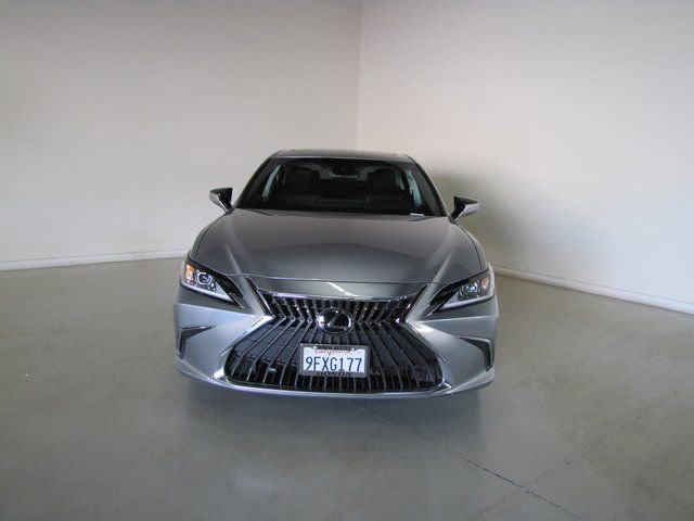 Used 2023 Lexus ES 350 w/ Accessory Package (Z1) image 2