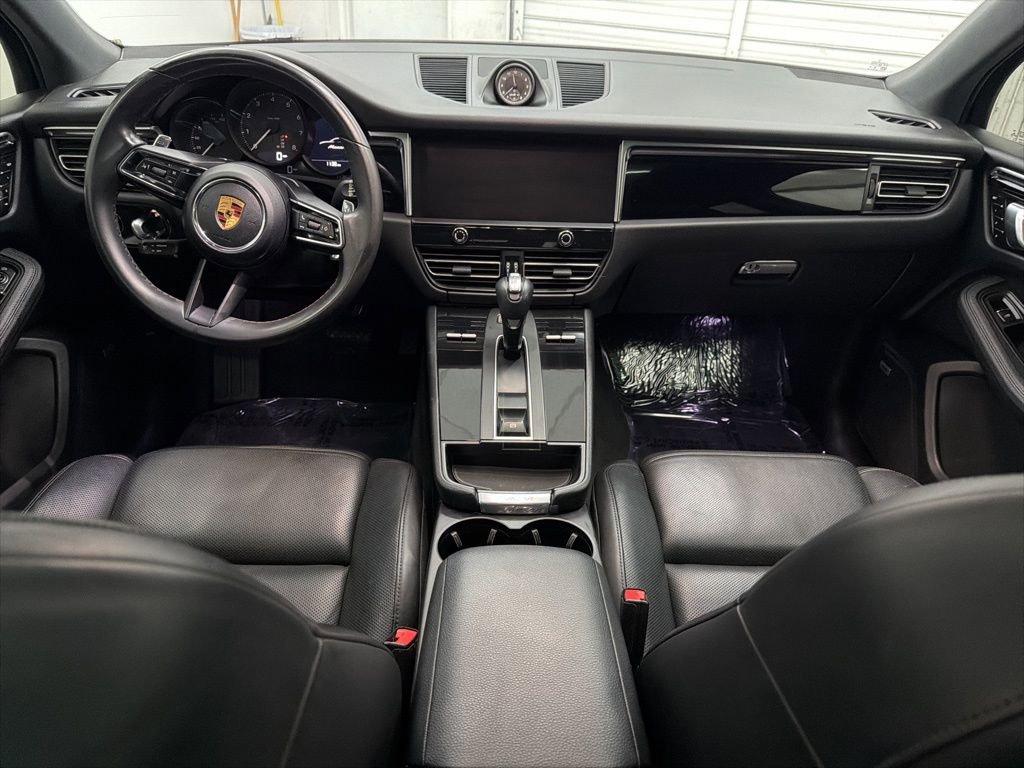 Used 2022 Porsche Macan image 22