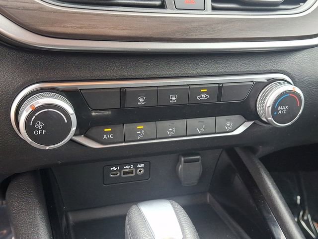 Used 2024 Nissan Altima 2.5 SV image 14