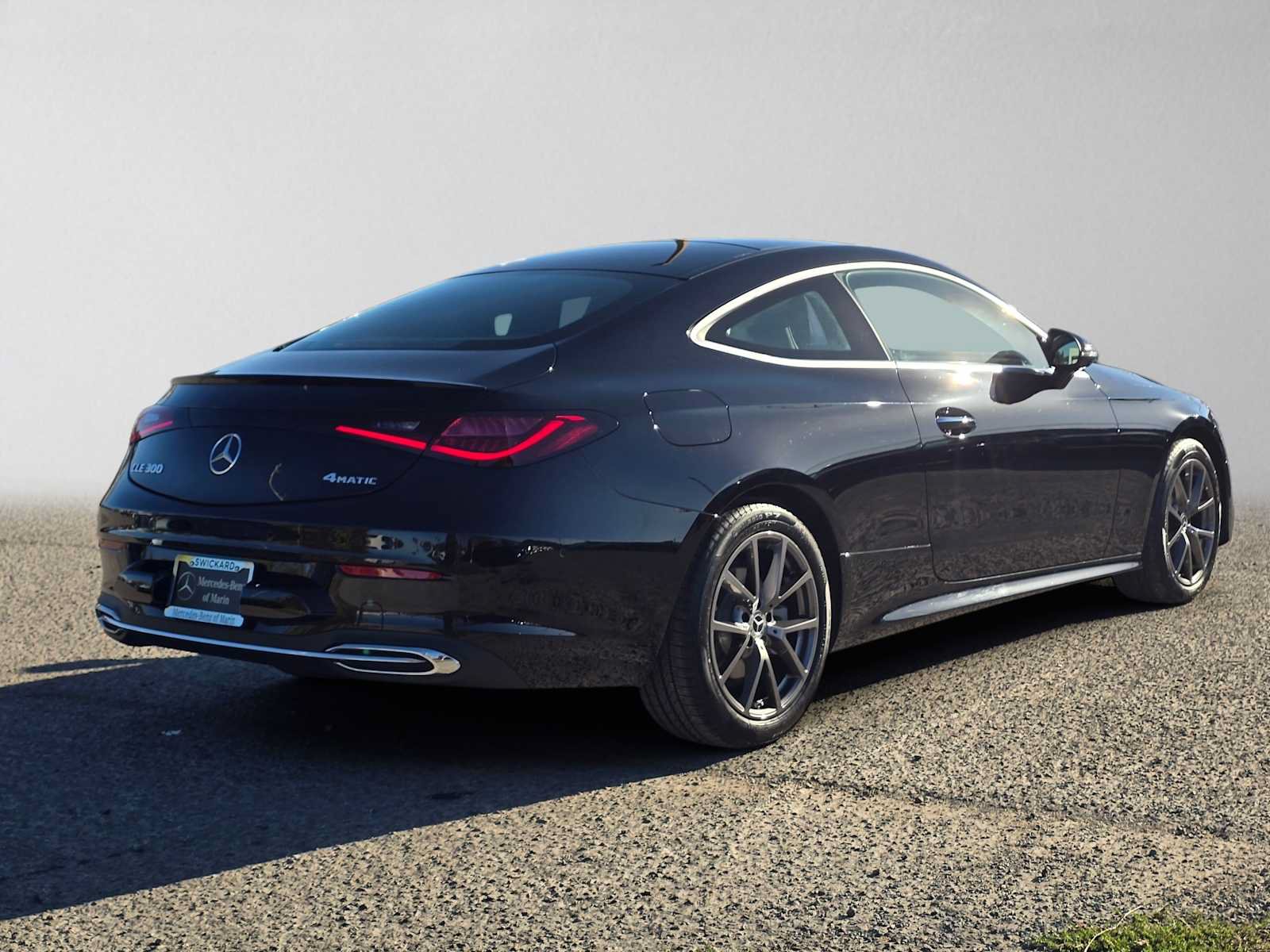 Used 2026 Mercedes-Benz CLE 300 4MATIC Coupe image 3