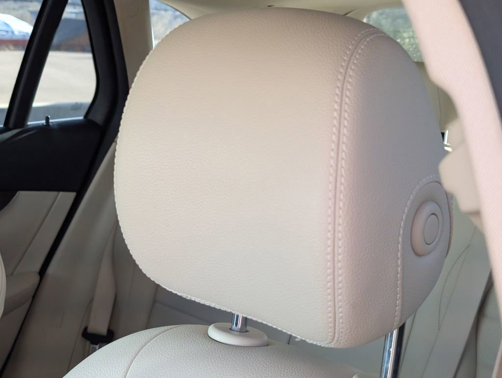 Certified 2021 Mercedes-Benz GLC 300 4MATIC image 13