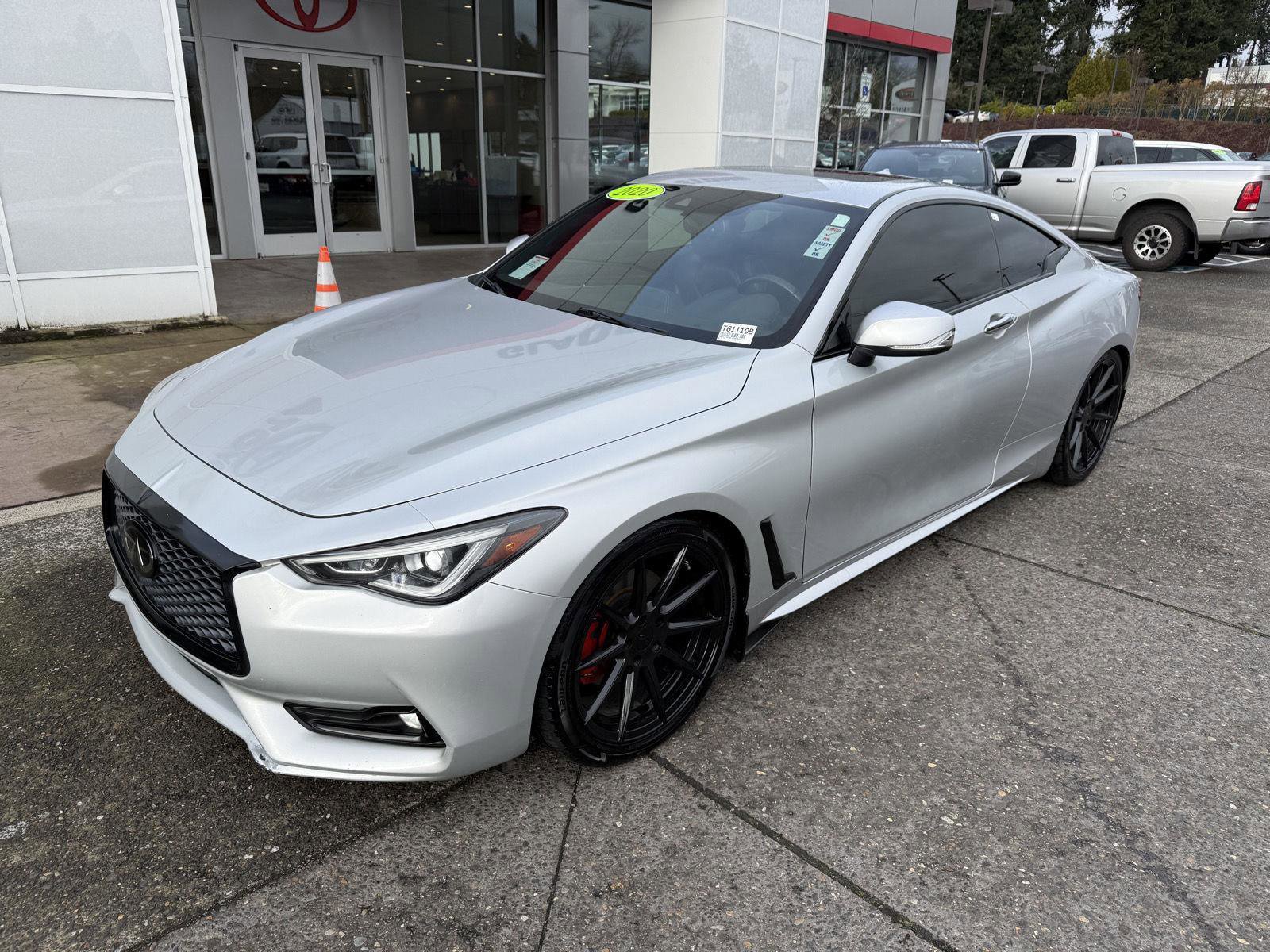 Used 2020 INFINITI Q60 3.0t Luxe image 2