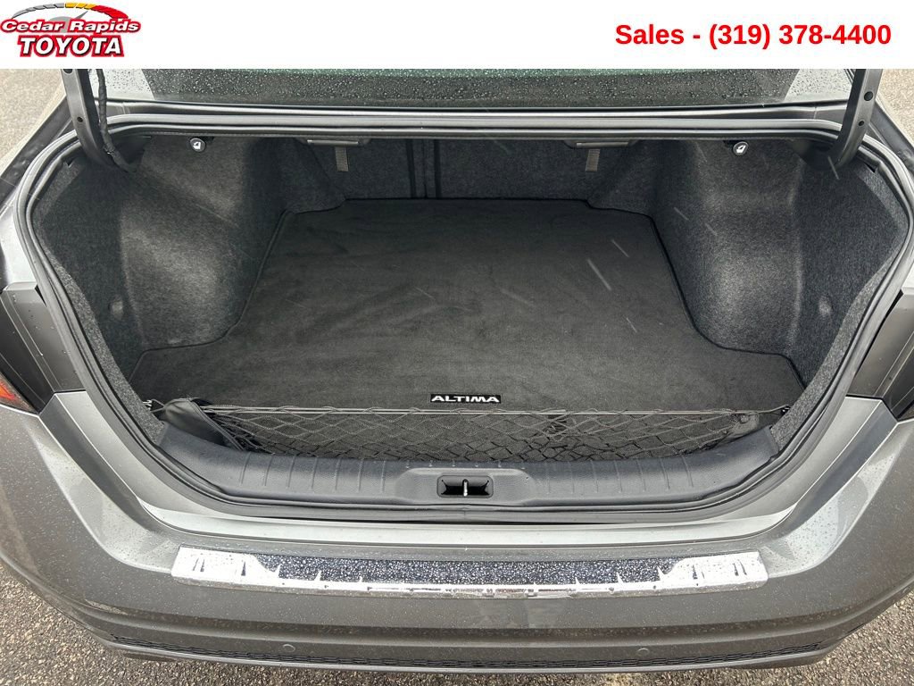 Used 2022 Nissan Altima 2.5 SR w/ Midnight Edition Package image 26