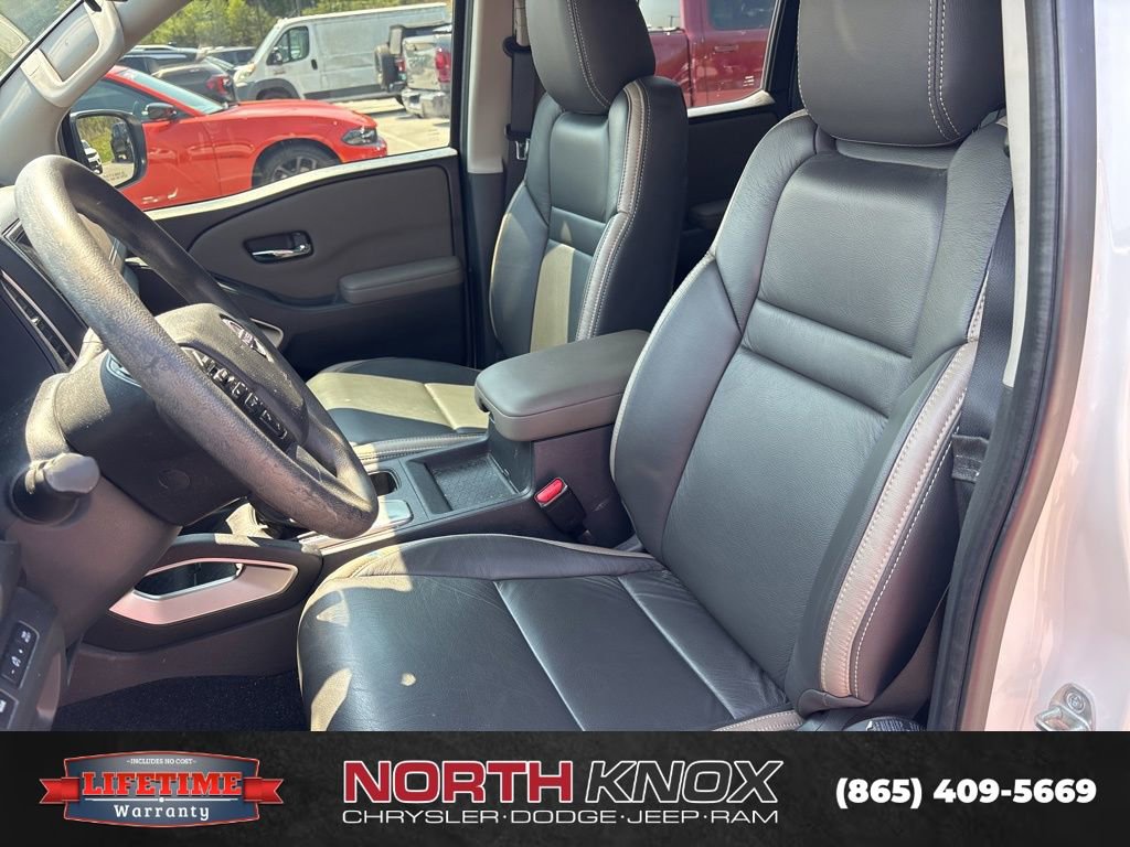 Used 2022 Nissan Frontier SV image 8