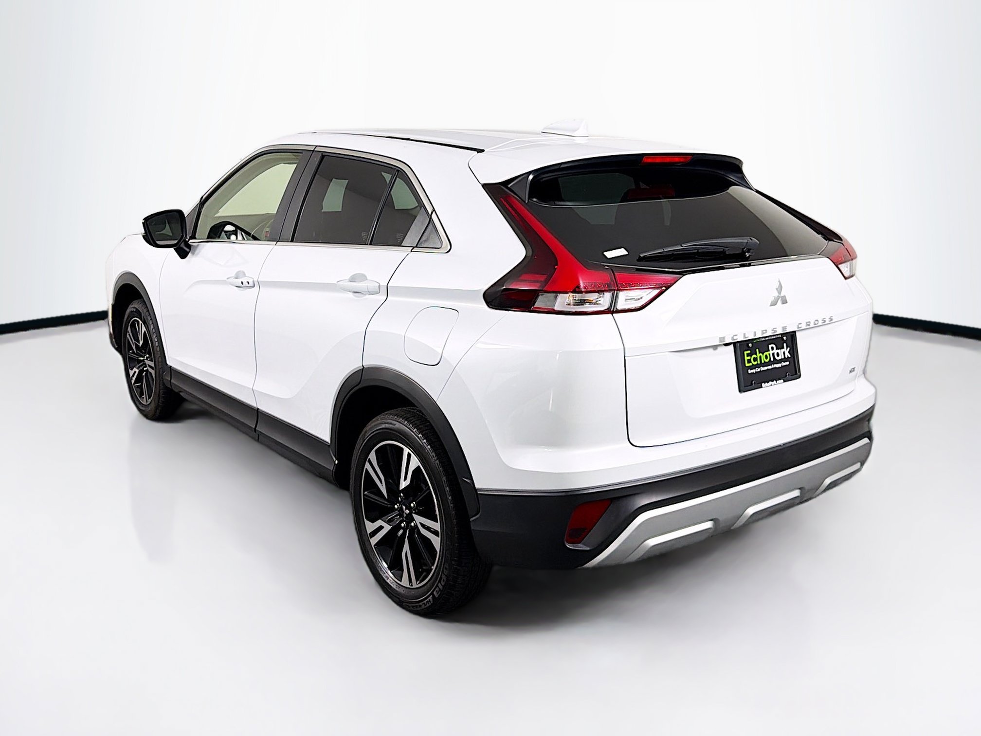 Used 2024 Mitsubishi Eclipse Cross SE AWD/4WD image 5