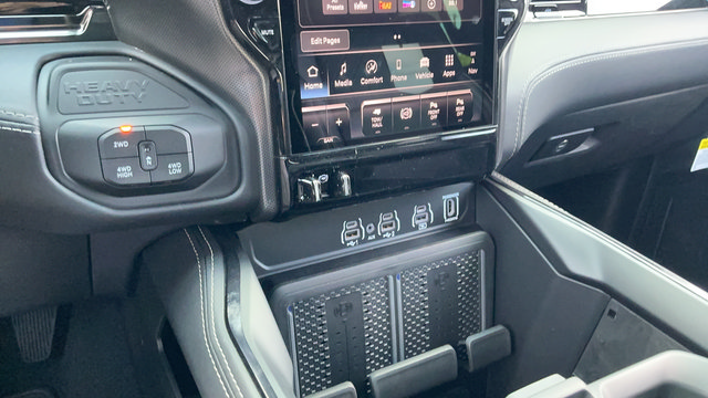 New 2027 RAM 2500 Limited AWD/4WD image 17
