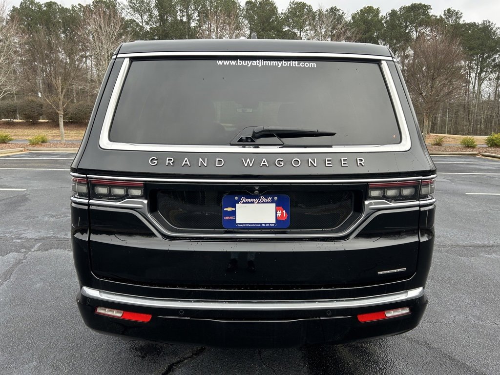 Used 2024 Jeep Grand Wagoneer Series III w/ HD Trailer Tow Package image 22