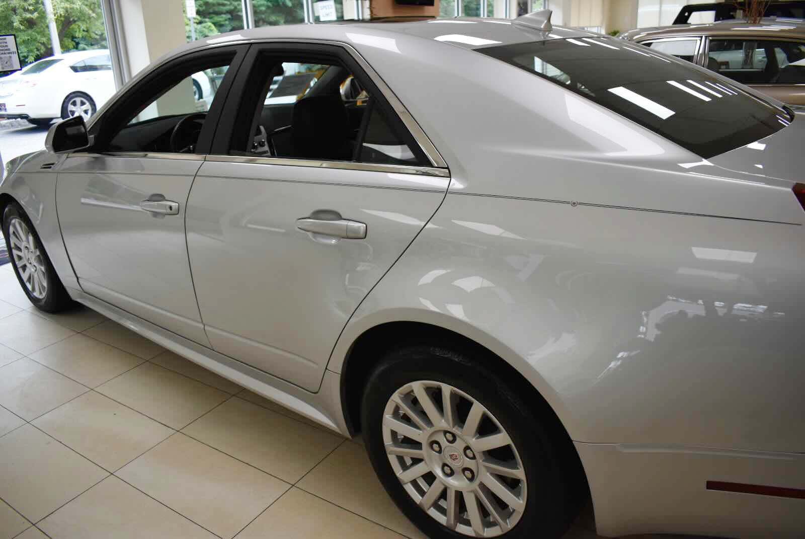 Used 2010 Cadillac CTS Luxury AWD/4WD image 58