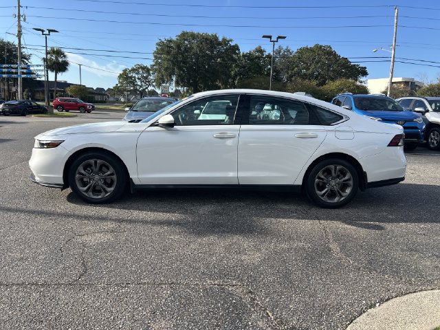 Used 2023 Honda Accord EX image 3