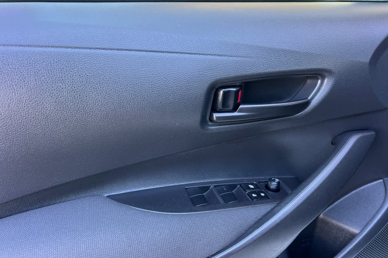 Certified 2025 Toyota Corolla LE FWD image 12