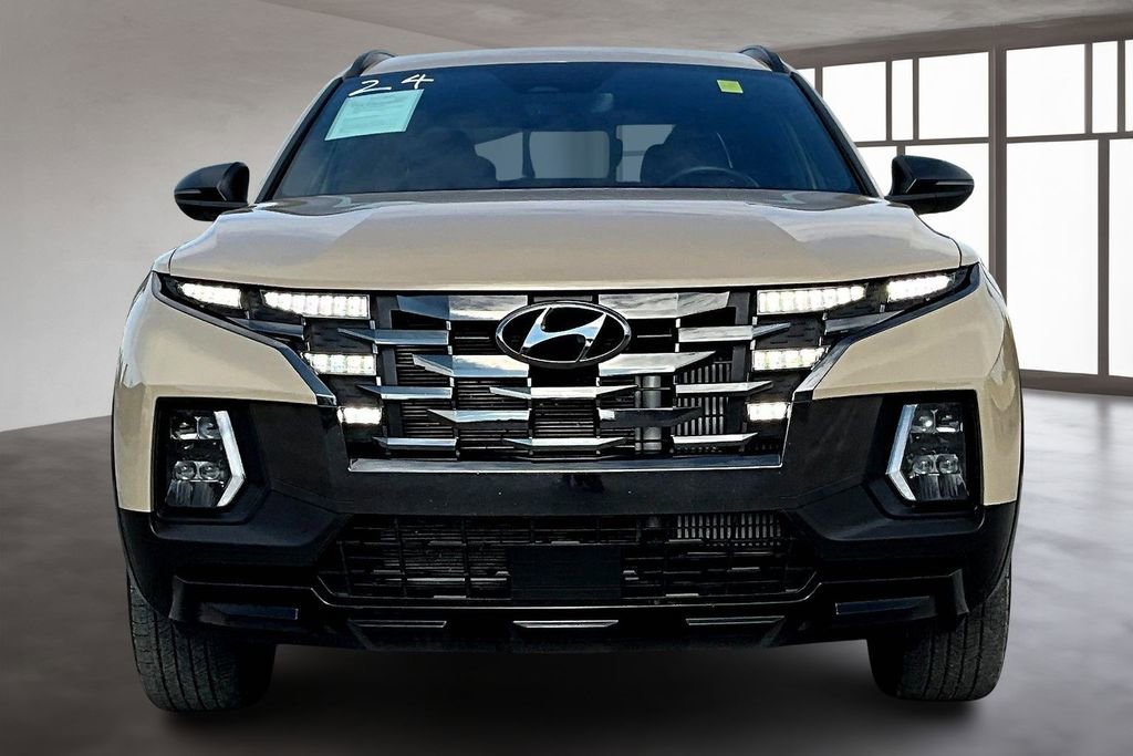 Used 2024 Hyundai Santa Cruz XRT image 2