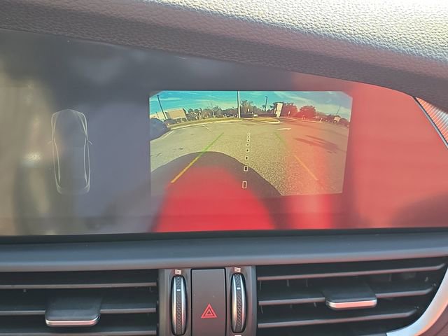 Used 2024 Alfa Romeo Giulia Ti w/ Performance Driving Package image 22