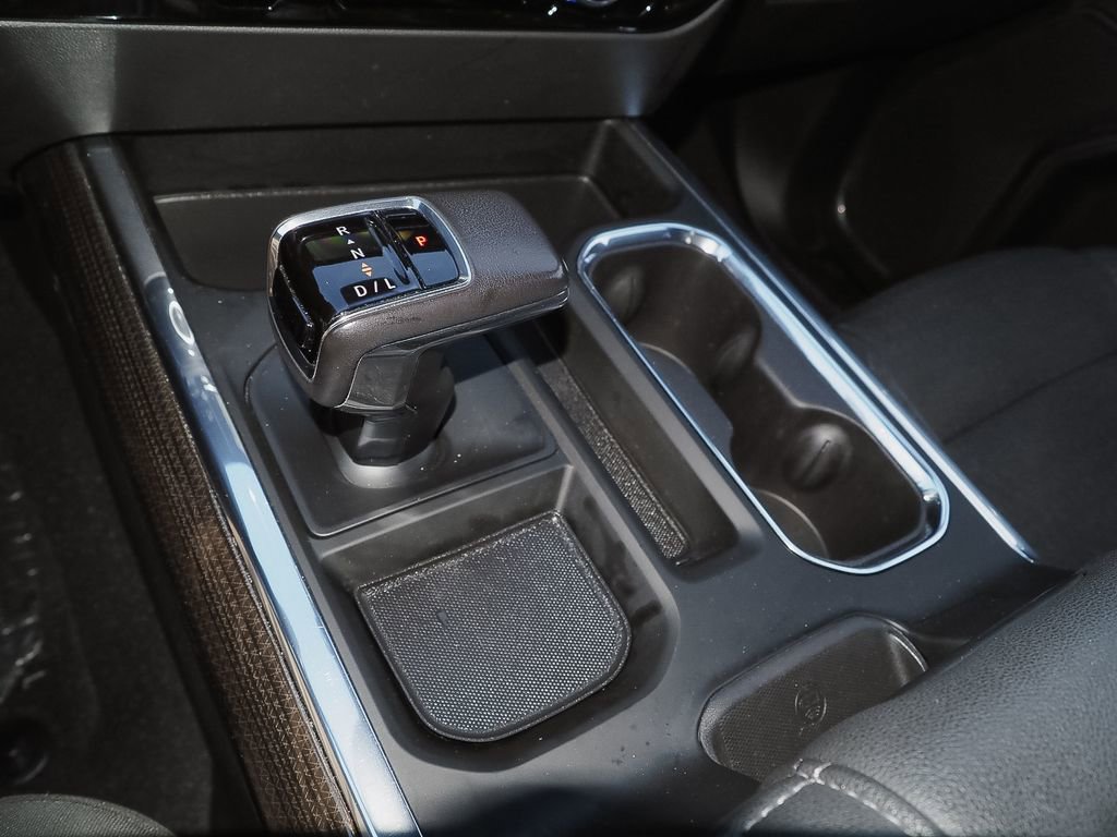 Certified 2022 Chevrolet Silverado 1500 RST image 16