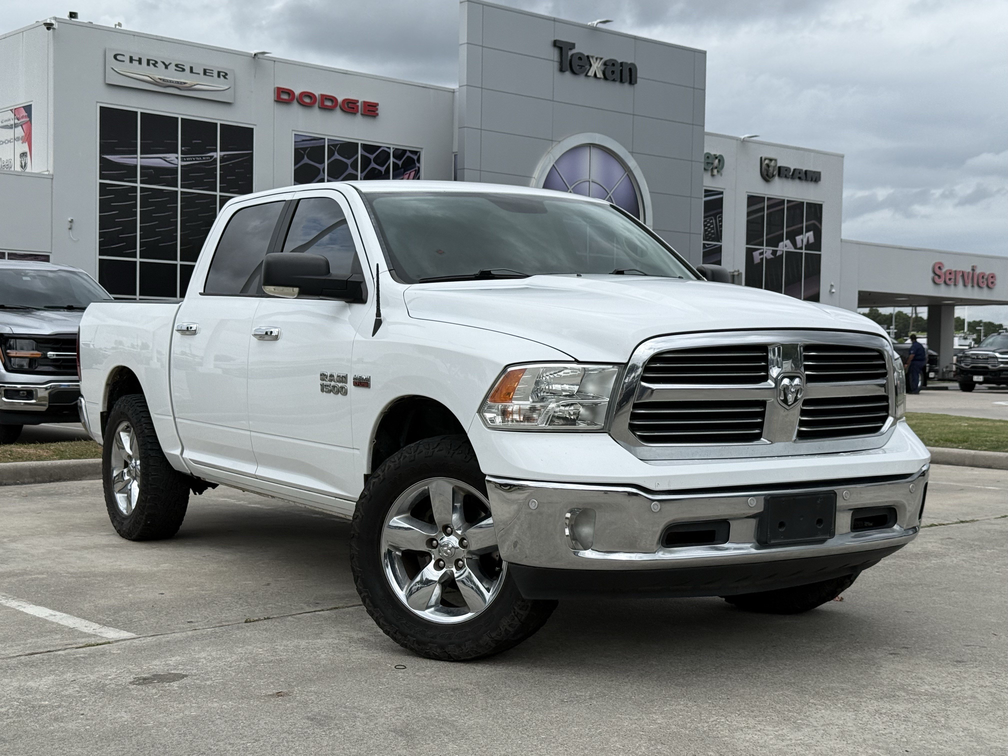 Used 2017 RAM 1500 Big Horn AWD/4WD image 2