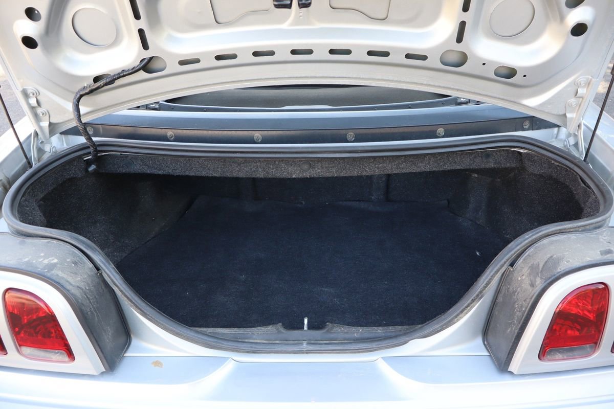 Used 1998 Ford Mustang GT image 14