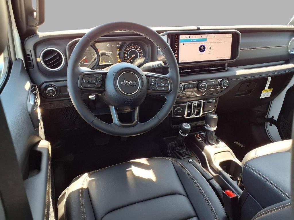 New 2026 Jeep Gladiator Sport AWD/4WD image 4