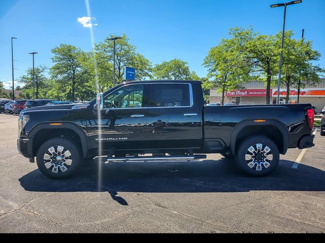 New 2026 GMC Sierra 2500 Denali w/ Denali Reserve Package AWD/4WD image 5