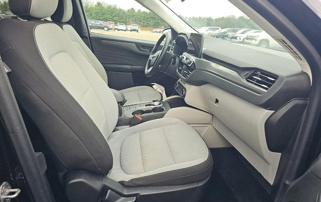 Used 2023 Ford Escape Active AWD/4WD image 6