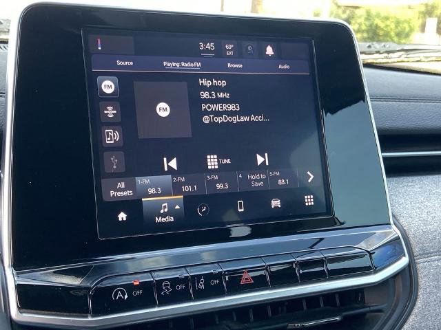 Used 2022 Jeep Compass Latitude image 9