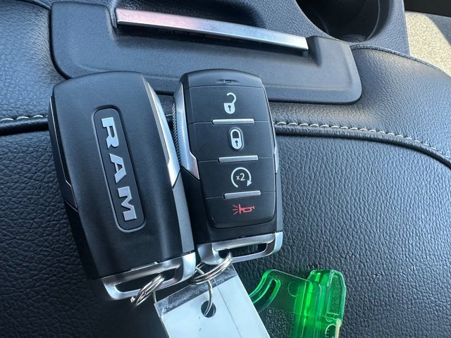 Used 2023 RAM 3500 Big Horn image 42