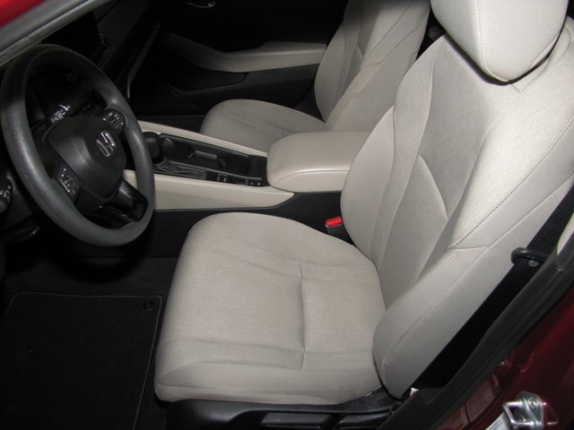 Certified 2024 Honda Accord LX image 9